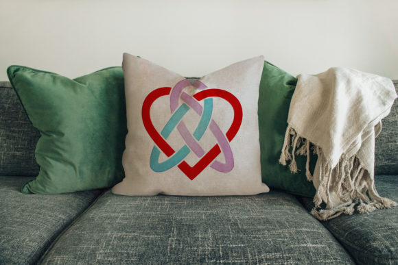 Heart in Celtic Knot: A Craft Fair Review