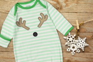 Reindeer Face Applique: A Seasonal Design Review